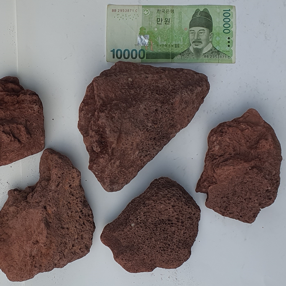 붉은화산석 주먹돌80-150mm 3kg(1봉)/용암돌 - 상세 이미지 2