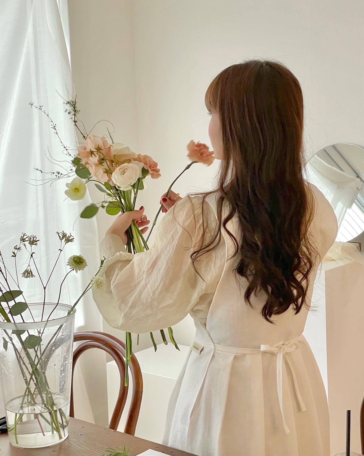 아미앙스 원피스 린넨 앞치마 카페 예쁜 주름 어린이집 플로리스트 에이프런 체크 이미지 6