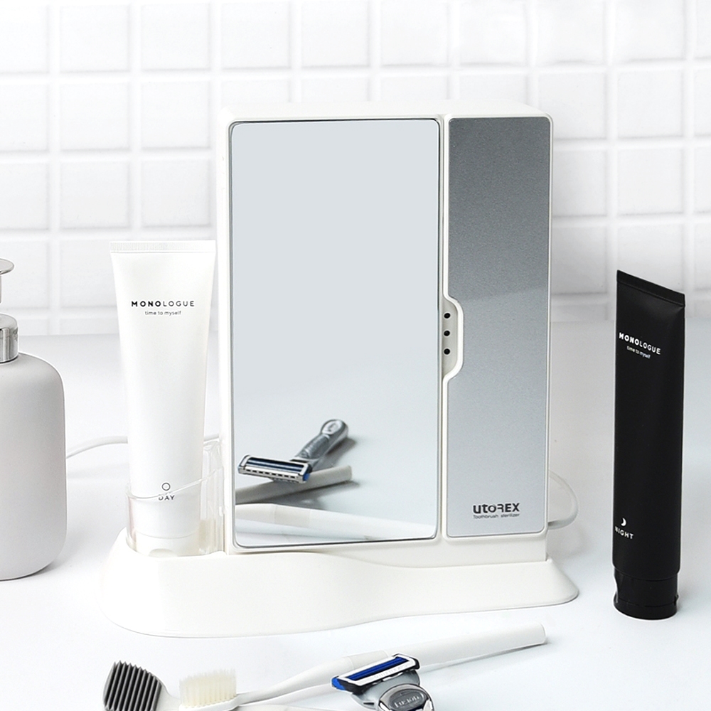 유토렉스 프리미엄 더블케어 전신형 칫솔살균기 UV 히팅건조 칫솔전체살균 UTC-82UVW 제품 이미지