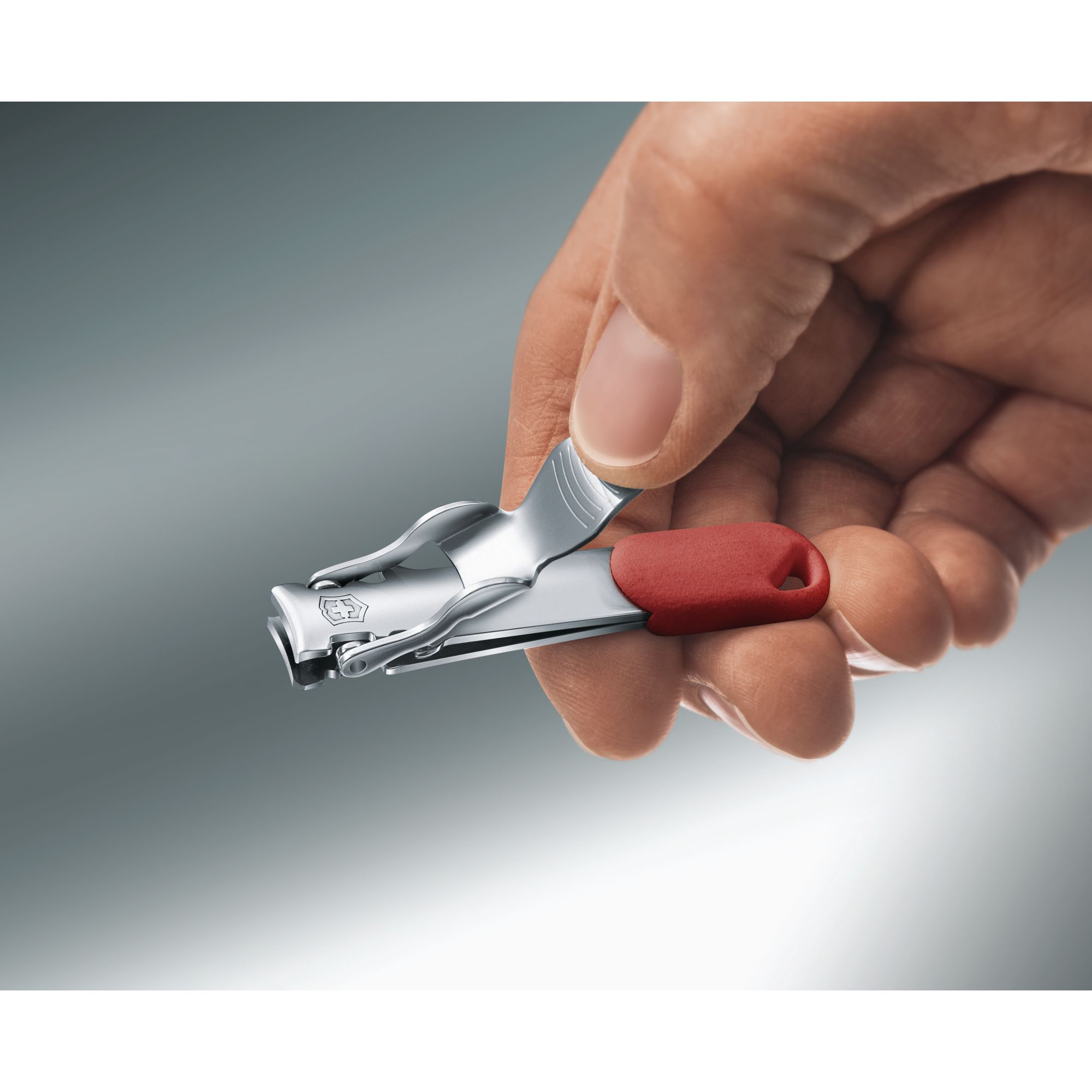 빅토리녹스 컴팩트 네일 클리퍼 손톱깎이 레드 60mm 휴대용 멀티툴 키링 8.2050.B1 이미지 4