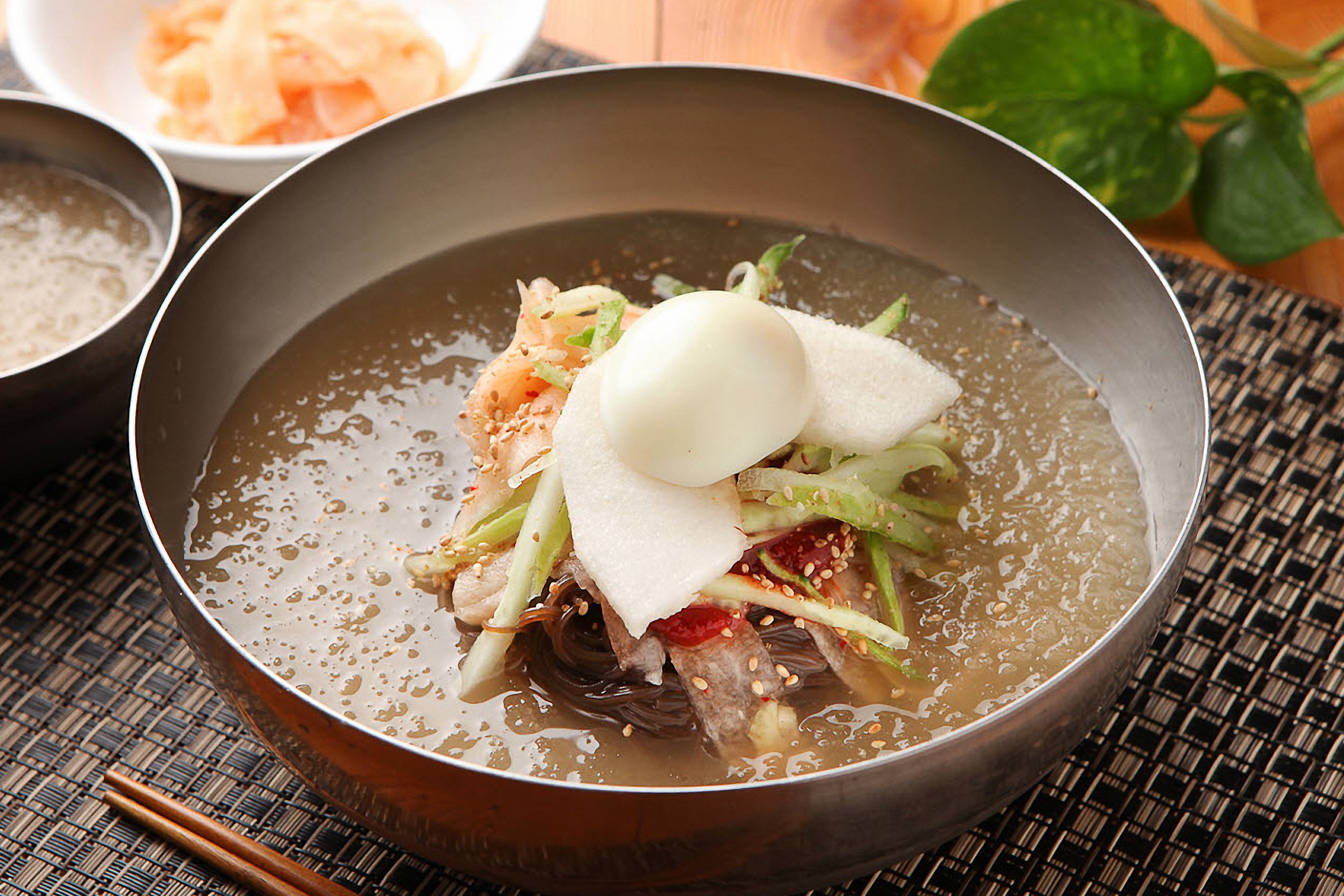 세수대야 함흥냉면 10인분 물냉면 비빔냉면 밀키트 칡냉면 육수포함 - 상품 이미지