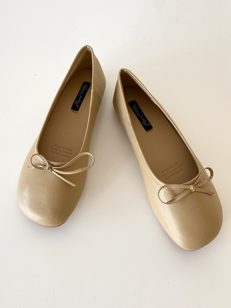 발편한플랫 리본 여성플랫슈즈 둥근코 쿠션 가죽 단화