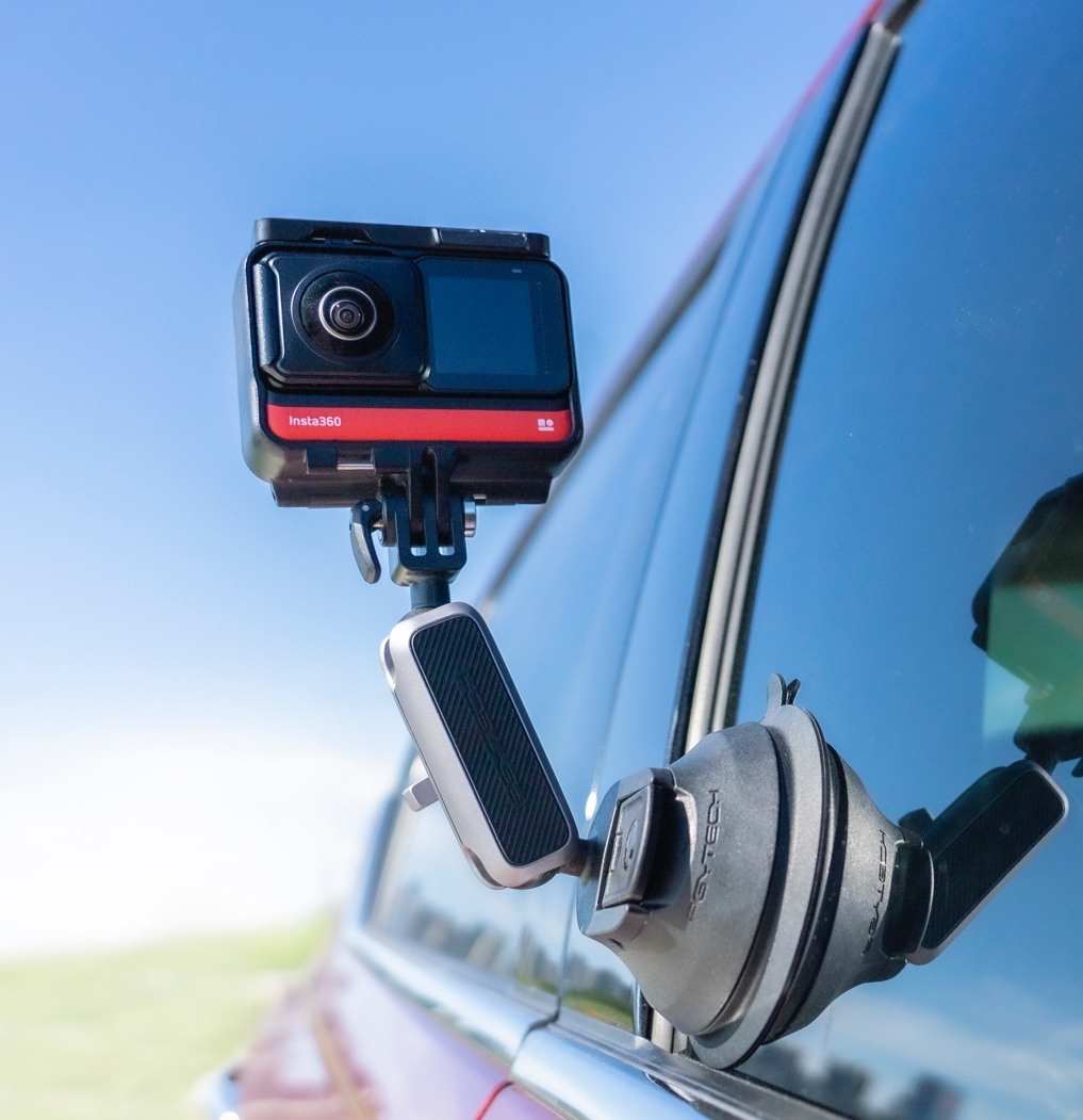 인스타360 석션컵 자동차 마운트