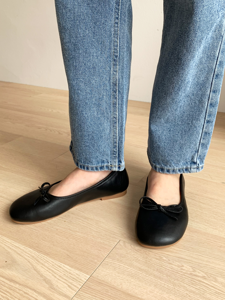 발편한플랫 리본 여성플랫슈즈 둥근코 쿠션 가죽 단화