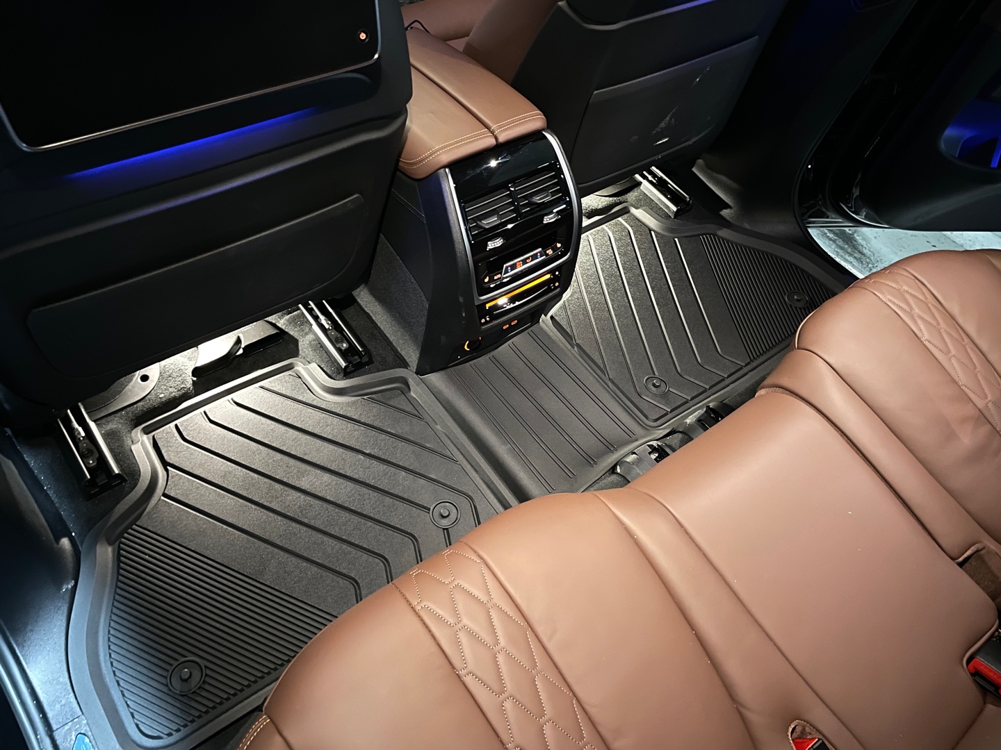 3W 에코라이너 TPE 카매트 3D 고무 바닥매트 BMW X시리즈 X7 G07 7인승, 운전석+조수석+뒷자석 이미지 6