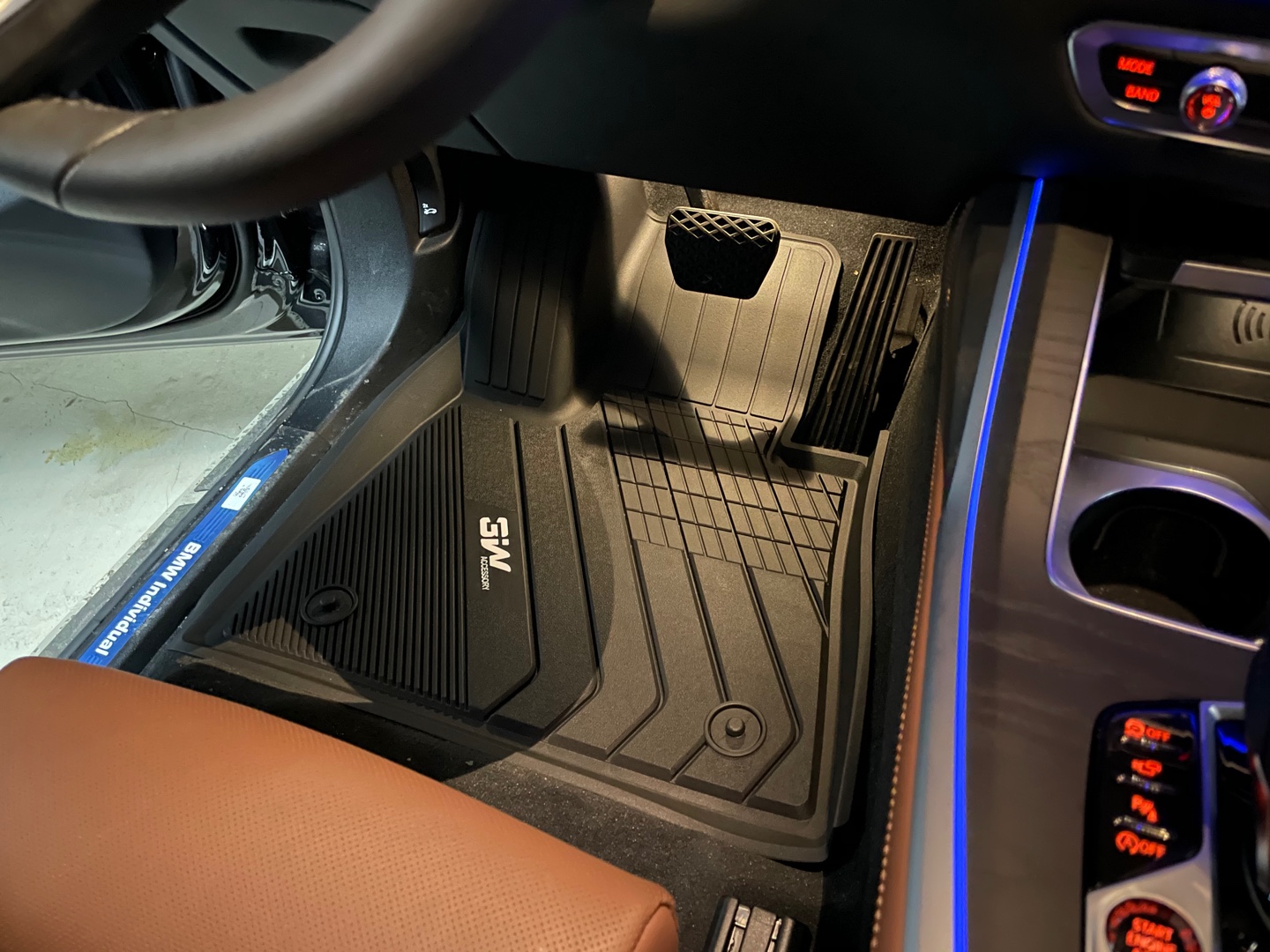 3W 에코라이너 TPE 카매트 3D 고무 바닥매트 BMW X시리즈 X7 G07 6인승, 운전석+조수석+뒷자석 - 상세 이미지 4