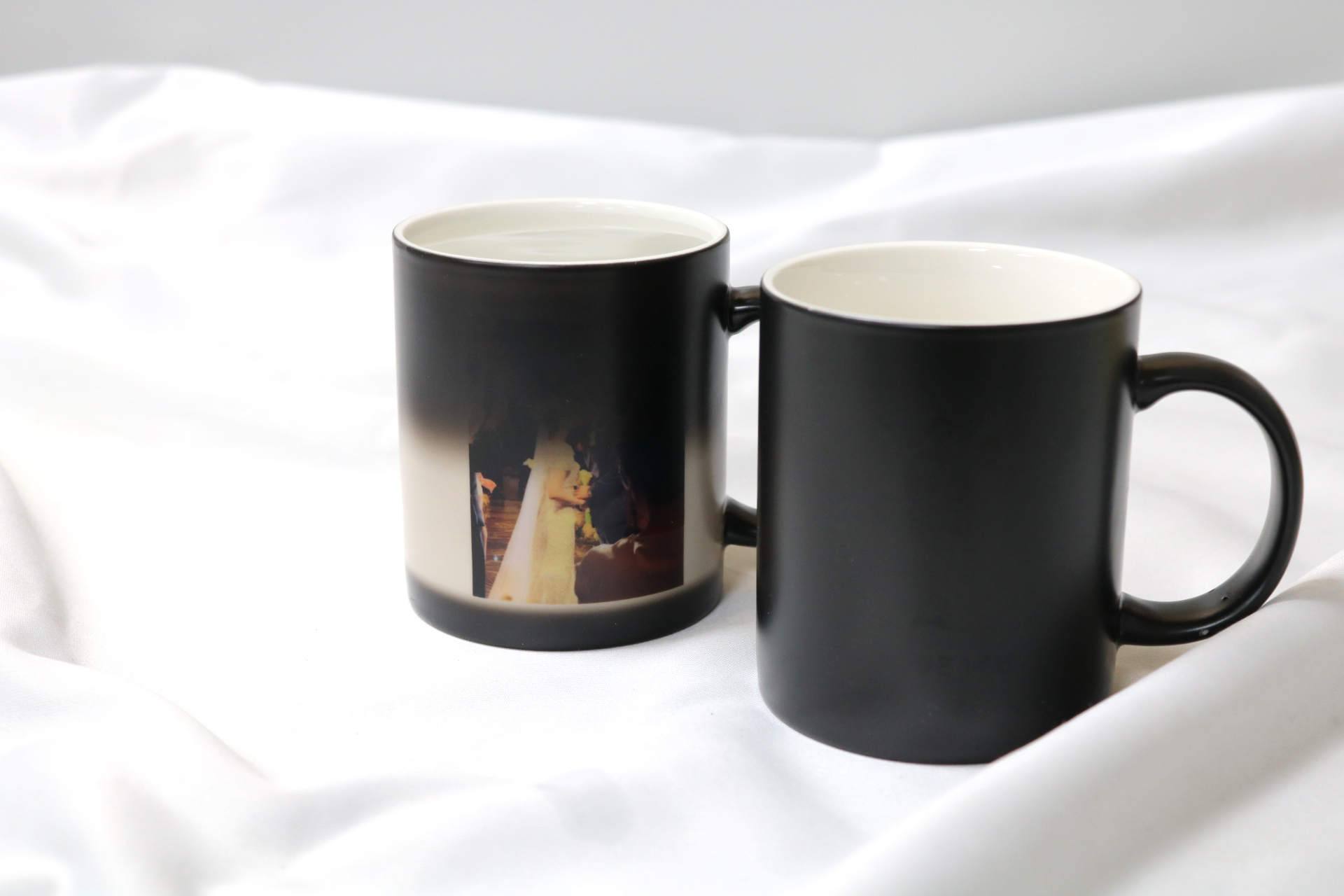 변색매직머그컵 포토 결혼 기념일 남자 여자친구 부모님 생일 디자인머그컵A (연인) 선물