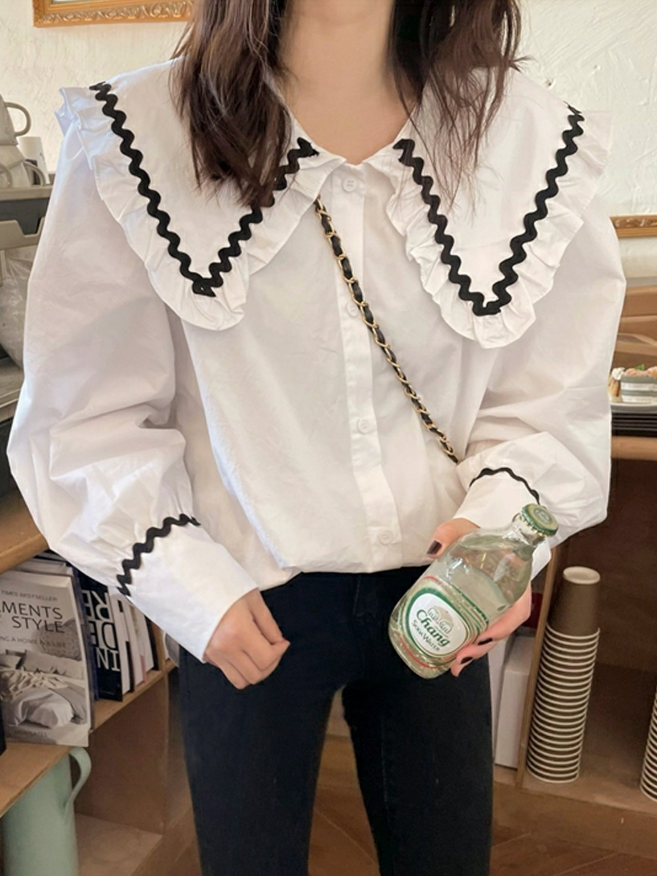 펀 모던 지그재그 꼬불 배색 스티치 세라 빅카라 코튼 긴팔 블라우스 유니크 러블리 독특 - 상세 이미지 2