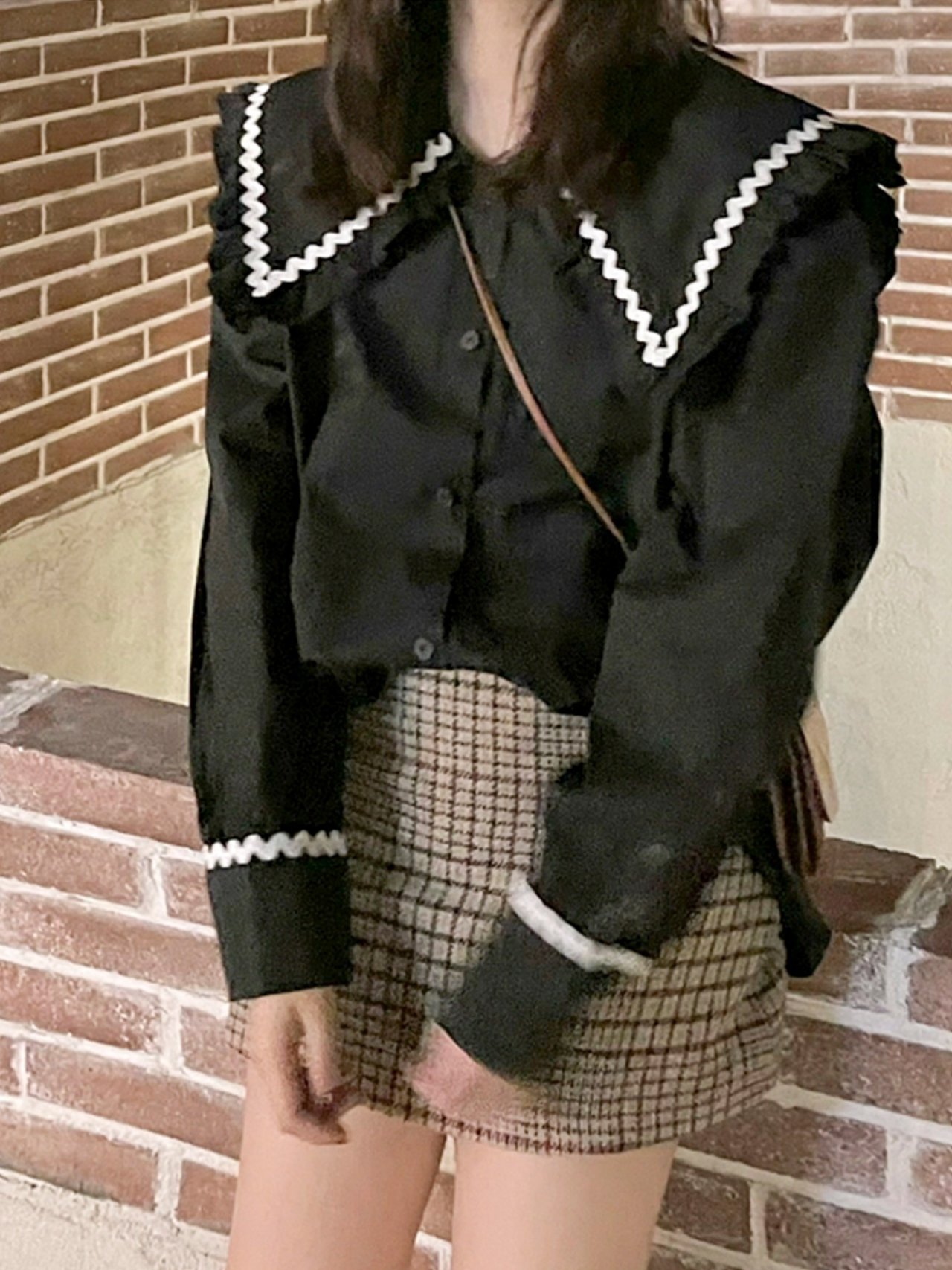 펀 모던 지그재그 꼬불 배색 스티치 세라 빅카라 코튼 긴팔 블라우스 유니크 러블리 독특 이미지 8