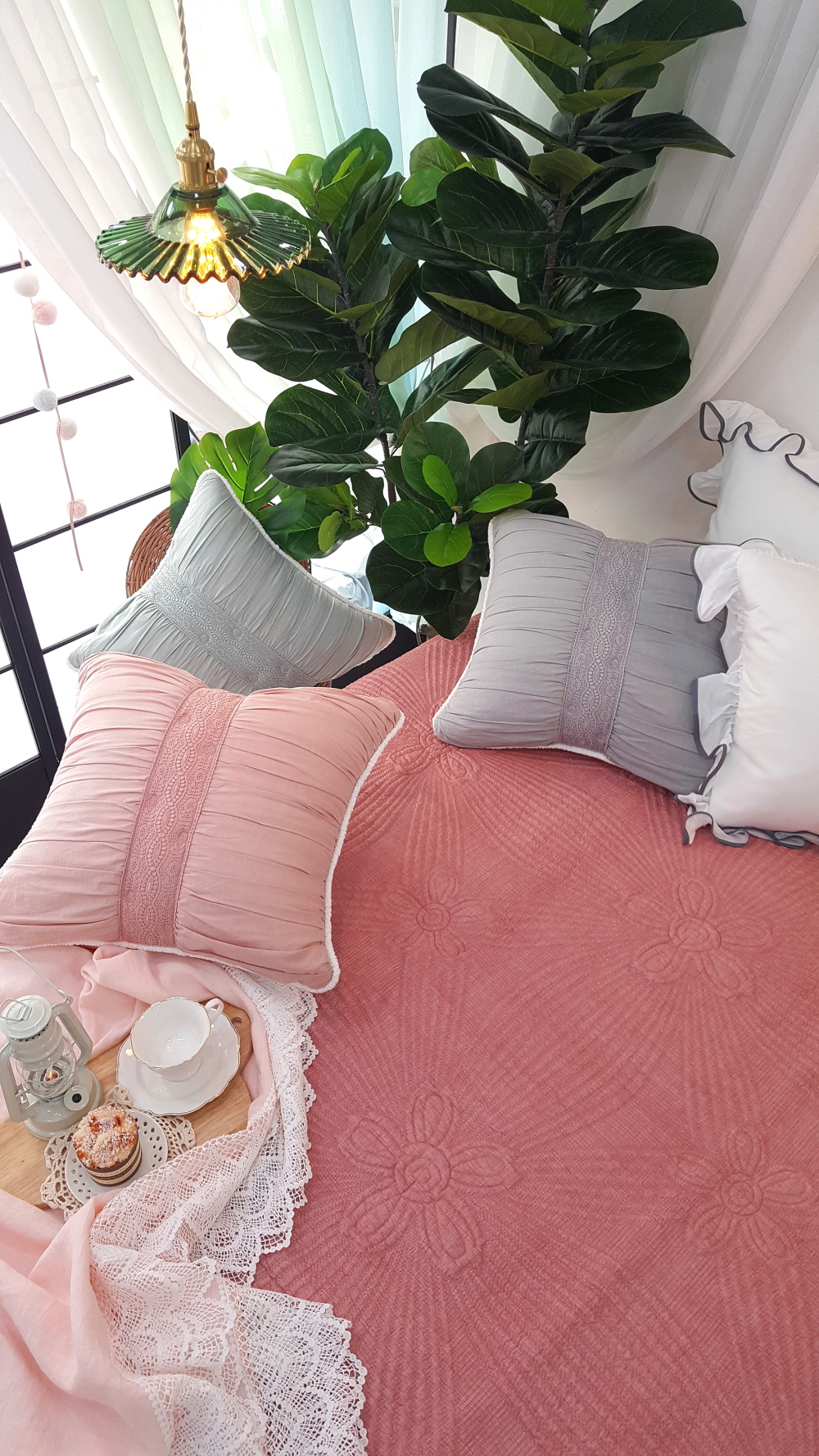 오월 먼지없는 침대 패드 베드 스프레드 카페트 슈퍼싱글 퀸 라지킹 사이즈