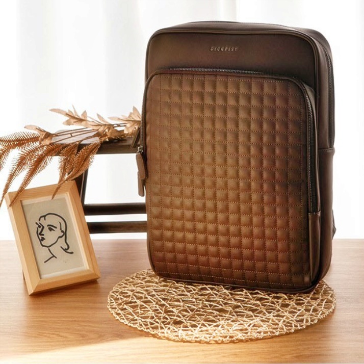 대학생 백팩 남자 직장인 비즈니스 백팩 14인치 노트북 백팩 30대 남성 정장 사무용