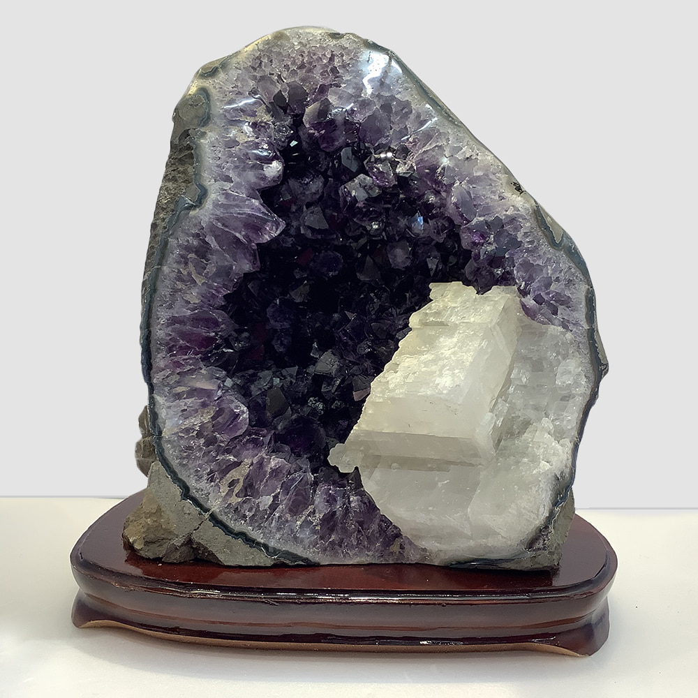 수정사 - 천연원석 2월탄생석 클러스터 공간정화 인테리어 관상용 자수정 h 30× 23cm 10kg (1점) : 수정사 온라인몰