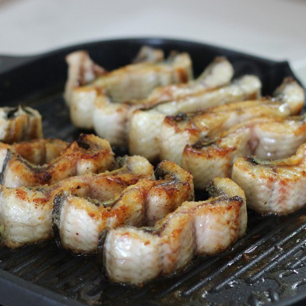 고창 풍천 국내산 자포니카 민물 장어, 구이용 생장어 1kg - 상세 이미지 3