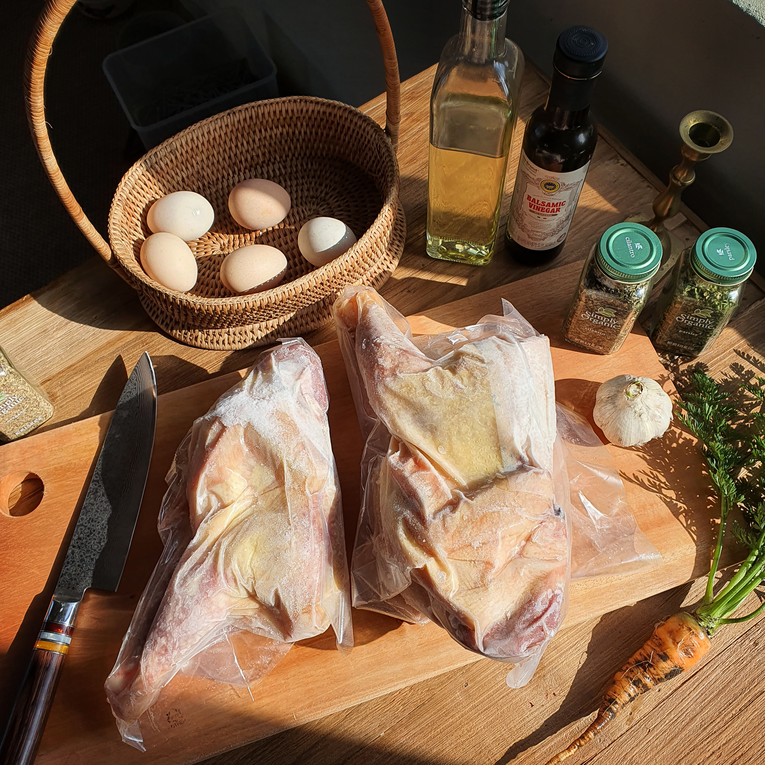 아침소리 제주 재래닭 삼계탕 닭 백숙 2마리(냉동) 1.6kg 이상 - 상세 이미지 3