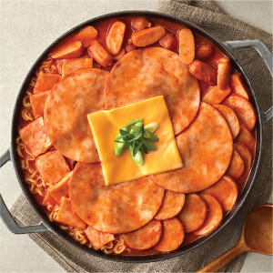 애슐리 콰트로 햄치즈 부대찌개 밀키트 (라면사리) 2인분 맛있게 먹은 솔직 후기 - 상품 이미지 4