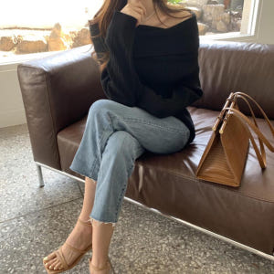르네 루즈핏 스판 골지 긴팔 여리여리 긴팔 봄 간절기 오프숄더 페미닌 니... 착용 후기 | 사이즈/핏 총정리 - 상품 이미지 4
