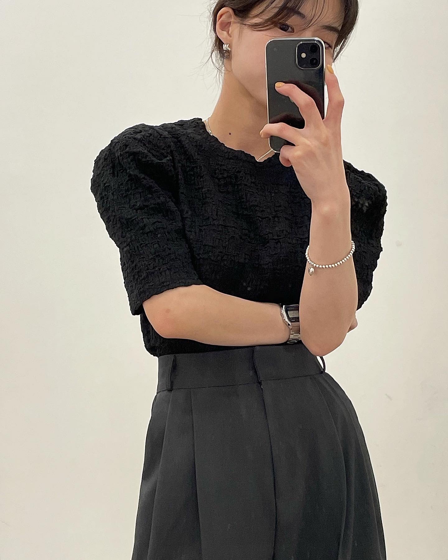 레르 여성 여름 퍼프 레이스 셔링 레이어드 슬림 무지 라운드 기본 이너 스판 반팔 티 - 상세 이미지 3
