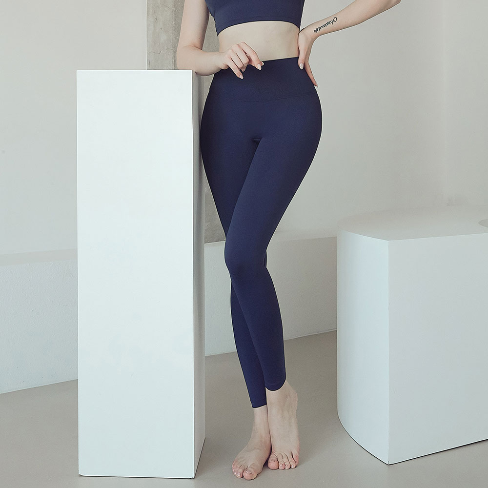 [콘치웨어] 에어라이트 3D 9부 레깅스 하이웨스트 요가 필라테스 로얄네이비, S - 상품 이미지