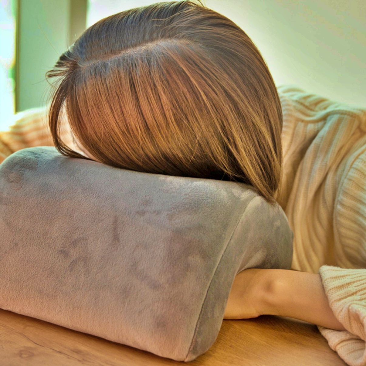 엎드려자는 베개 딱딱한베개 동그란베개 쿠션 낮잠 꿀잠 베게 안면 비개 코골이 방지 벼개