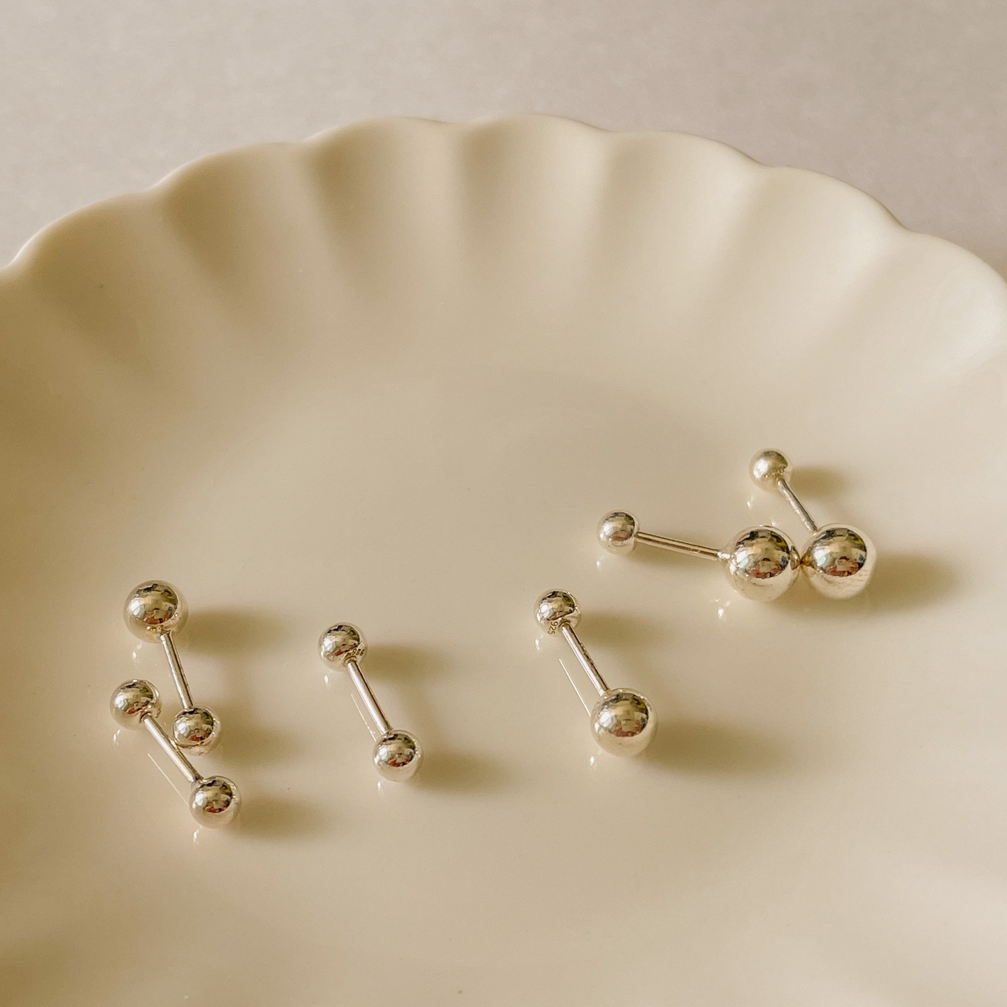 실버925 베이직 볼 피어싱 3mm 4mm 5mm - 귀걸이겸용 얇은 피어싱 레이어드 은 이미지 6