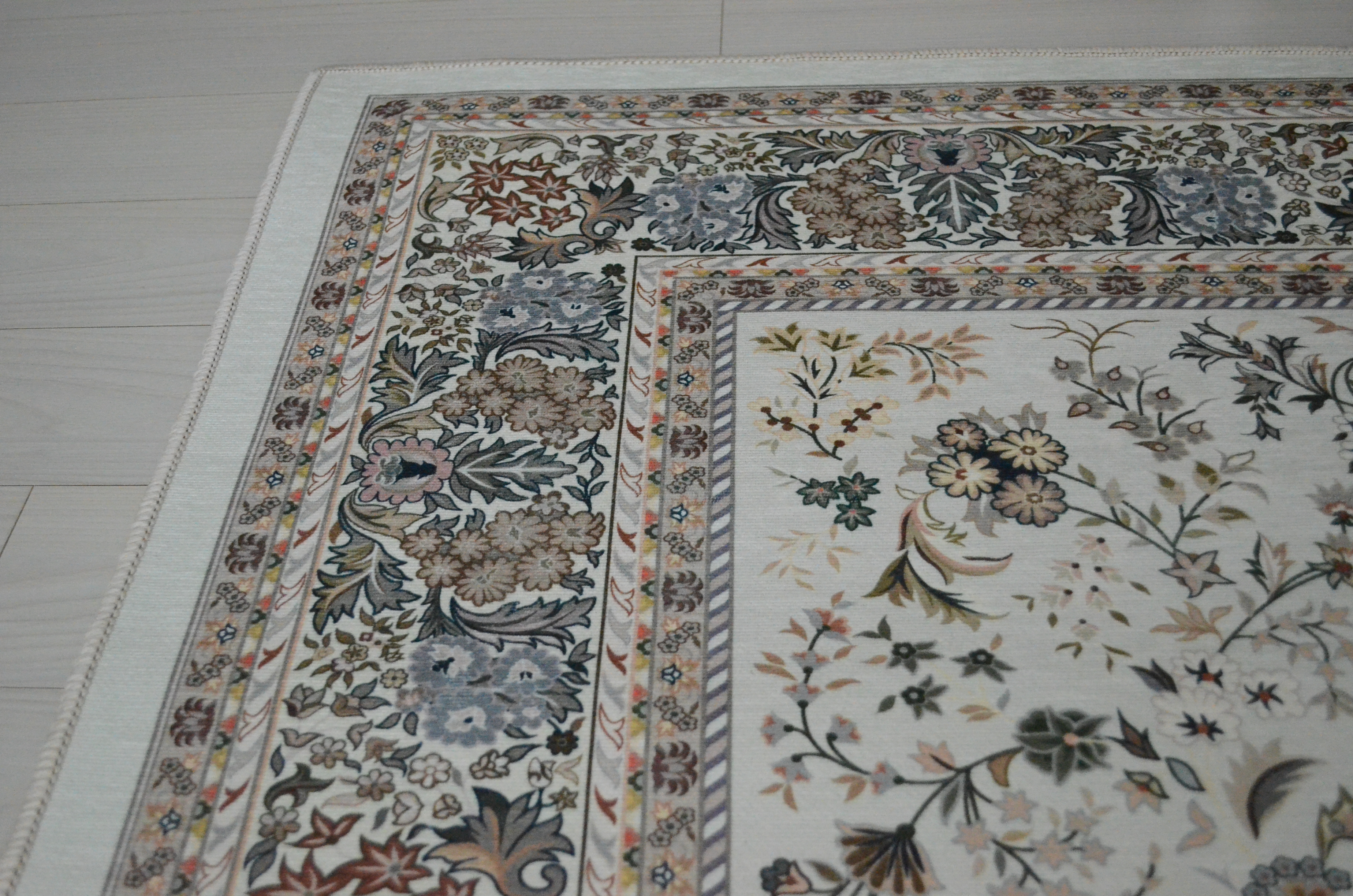 빈티지 카페트 페르시안 거실 사계절 러그 플로러 러그 홈앤러그