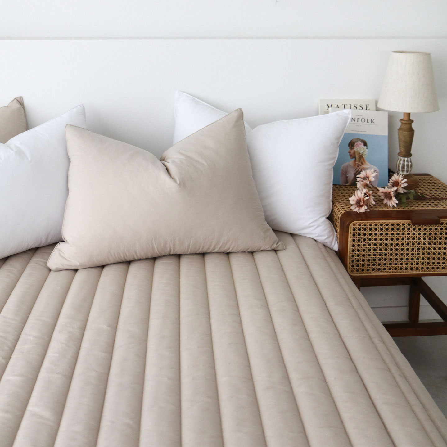 오가닉 순면 사계절 고정밴드 미끄럼방지 누빔 10cm 더 넉넉한 카페트겸 침대패드