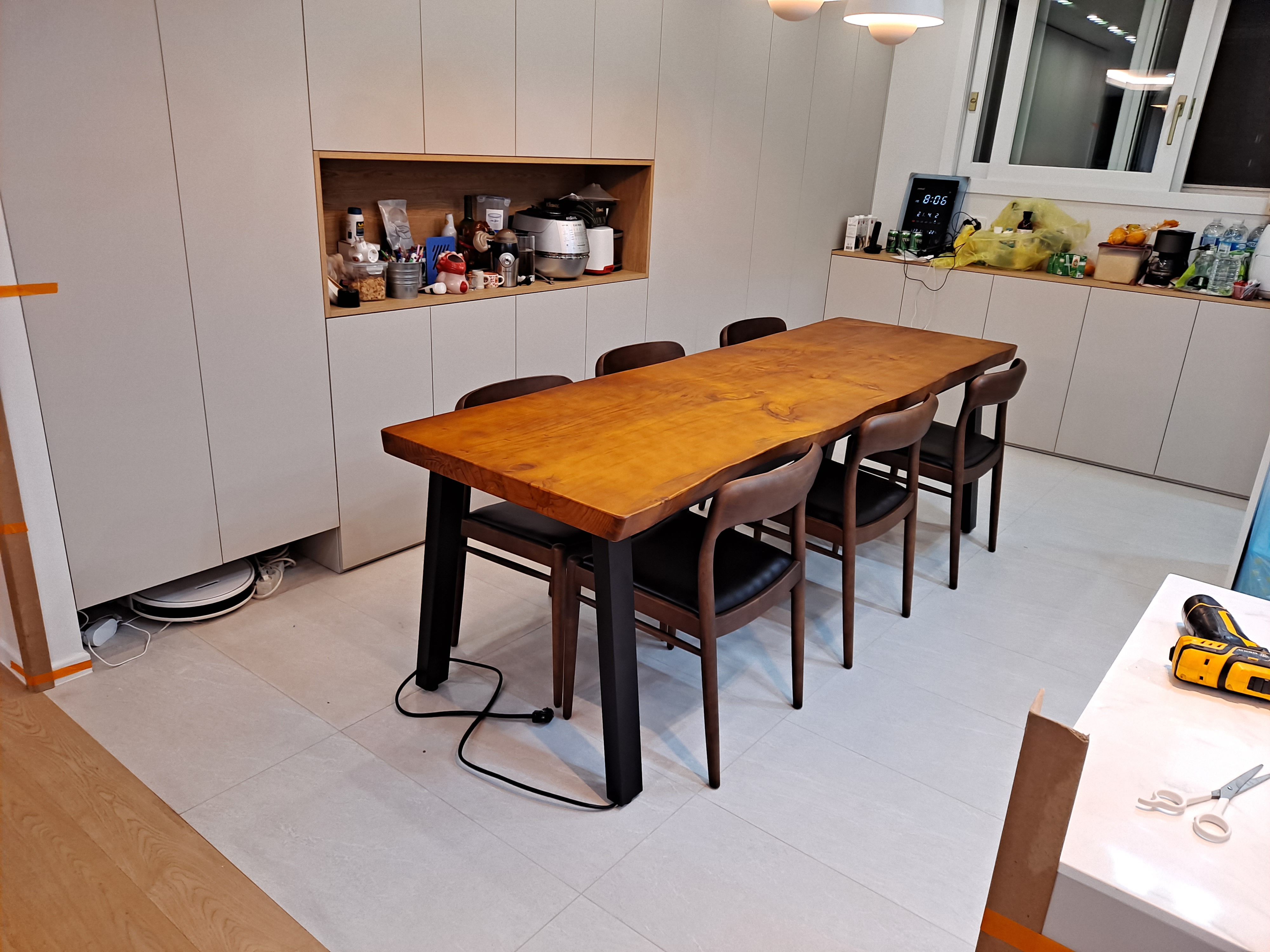 [뉴송 우드슬랩] 원목식탁 / A다리 개방형 (우드슬랩테이블 스타벅스식탁)