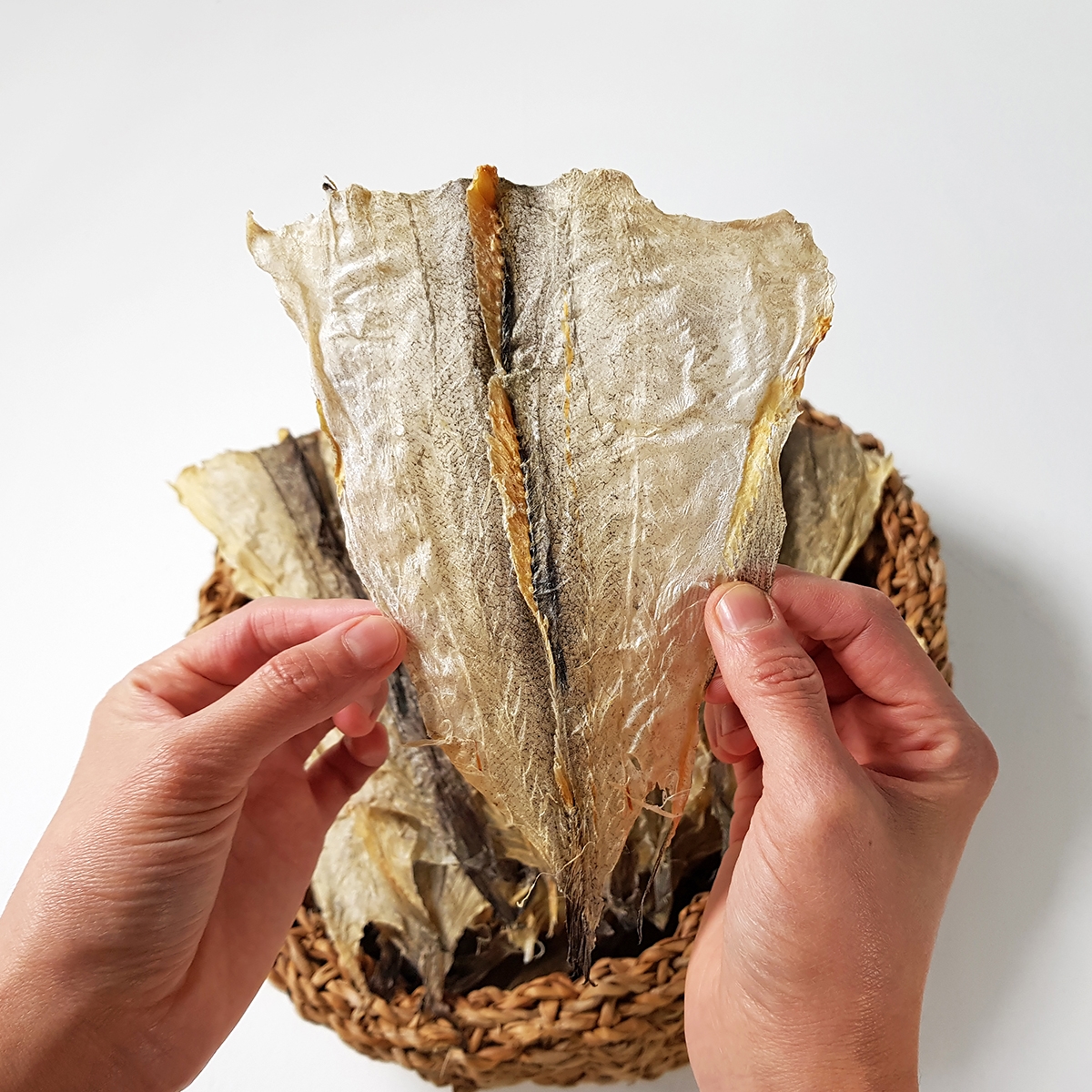건어물 도매몰 명태껍질 황태껍질 대용량 도매 500g, 1개 - 상세 이미지 3