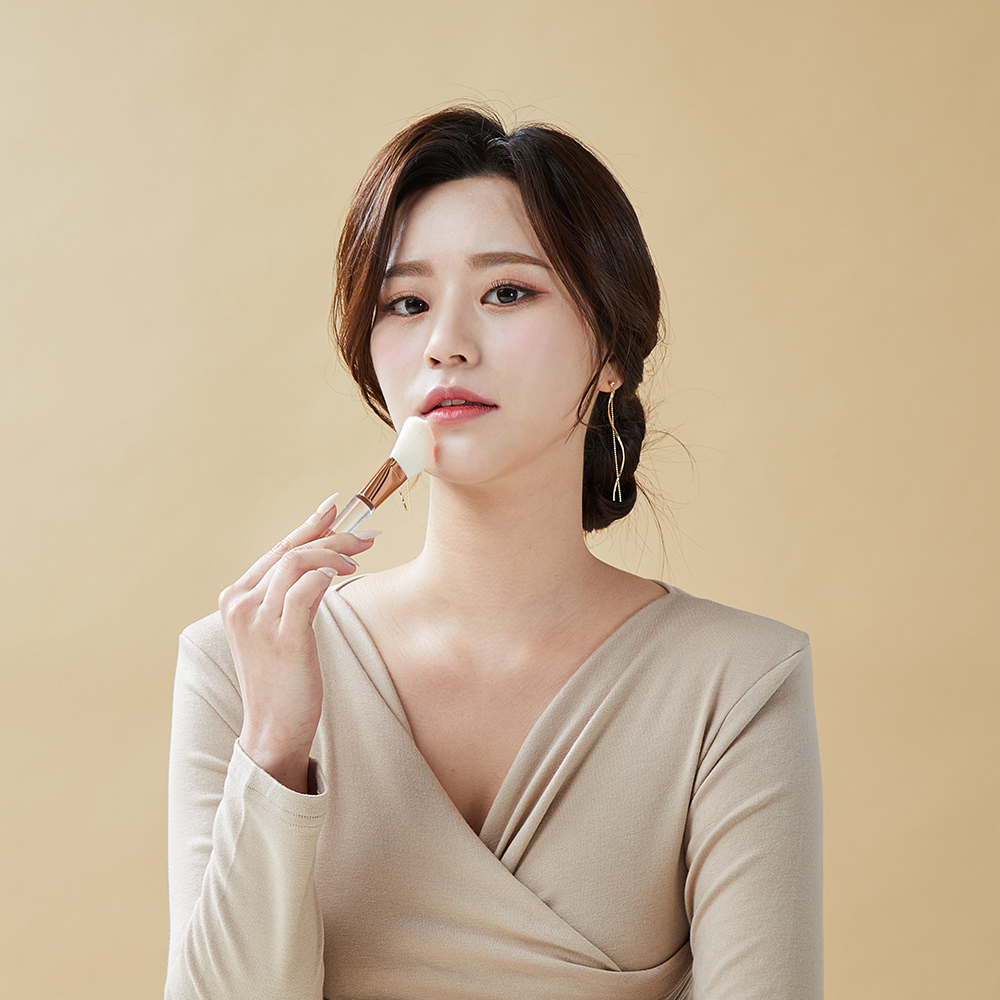 메이크업헬퍼 아트 파우더 브러쉬 - 상세 이미지 2