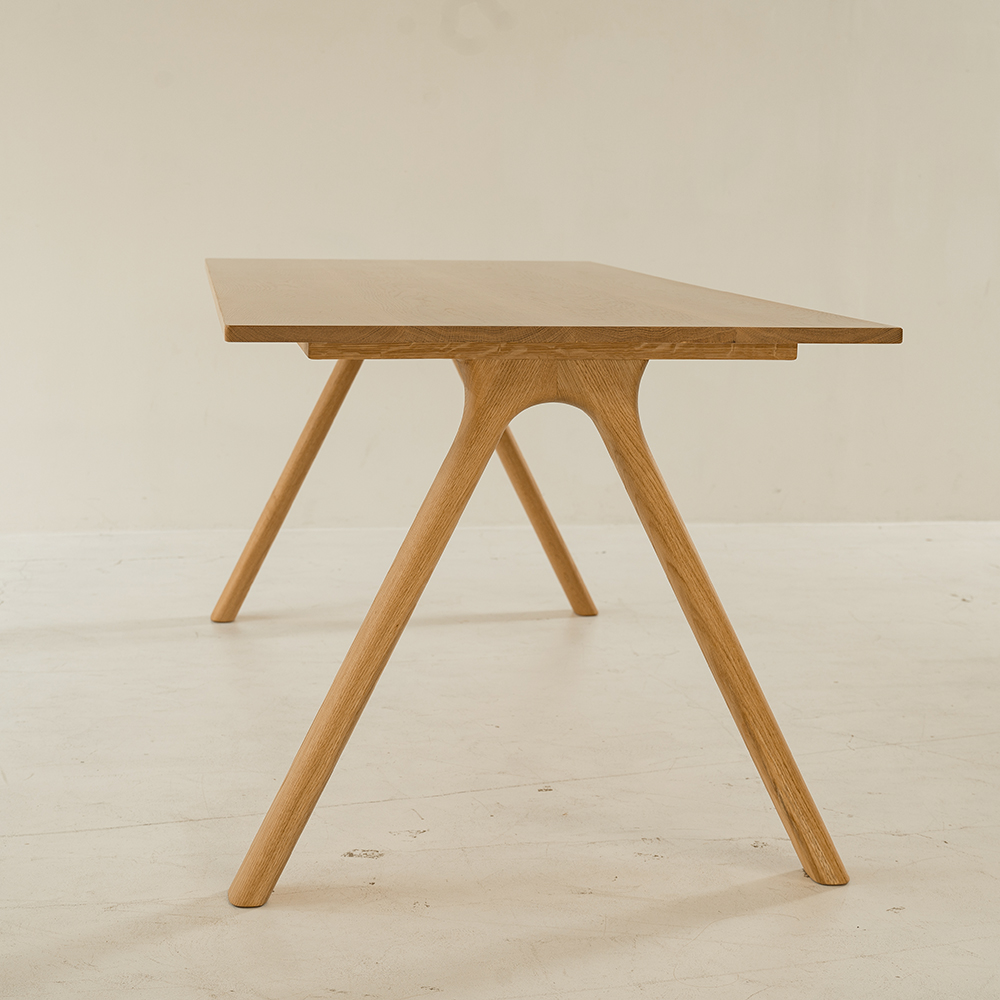 [오크 원목] 다이닝 테이블 Atelier SK-4  A다리 (암수짜임 테이블 블루보틀 화이트오크)