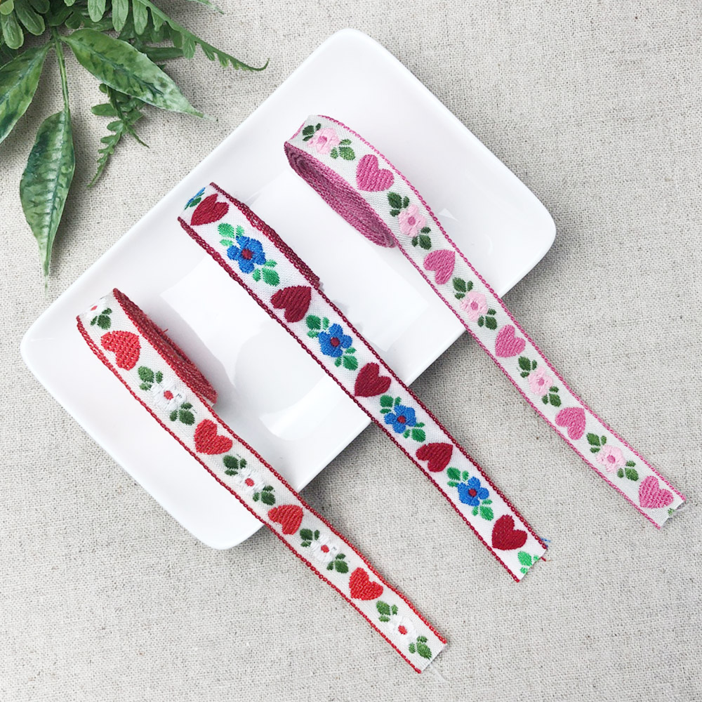 1cm 하트플라워 자수 리본테이프 (90cm) - 상품 이미지