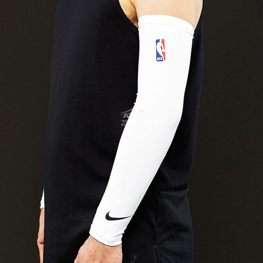 나이키 NBA 엘리트 슈팅 암 슬리브 NB3003-610 / 010 / 101 바스켓볼 팔토시 (레드만 남아있습니다.) - 상세 이미지 5