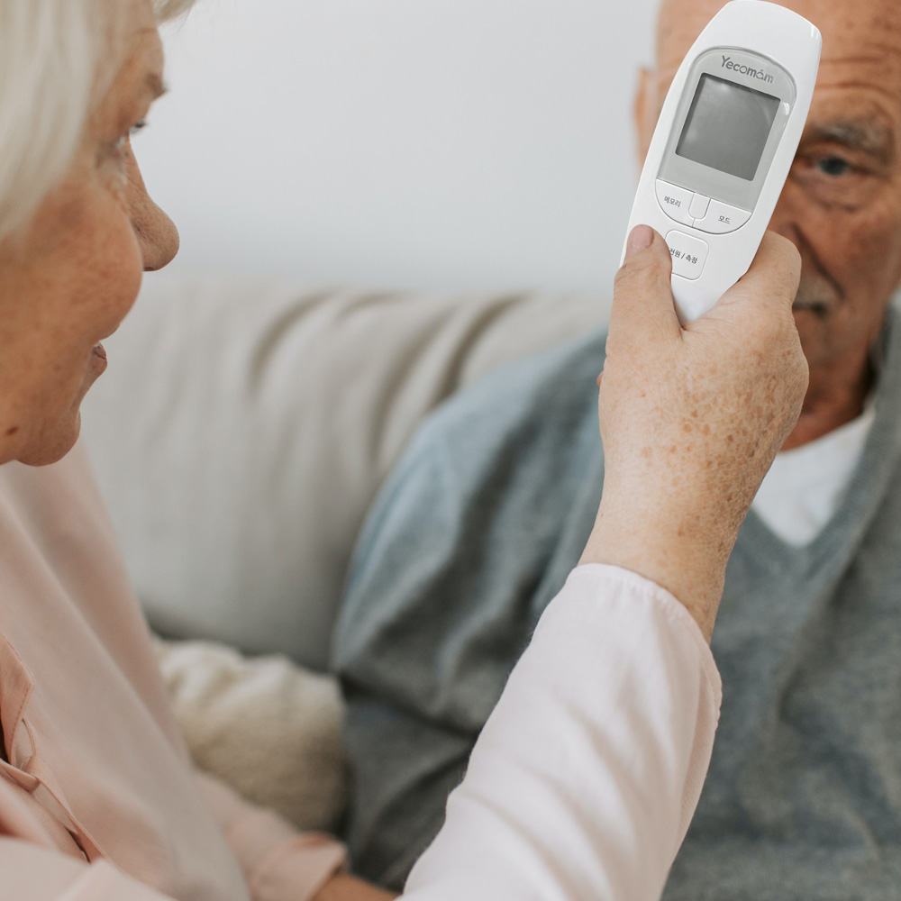 예꼬맘 비접촉 체온계 NT61 아기 키즈 아동 신생아 적외선 피부 가정용 유아 어린이