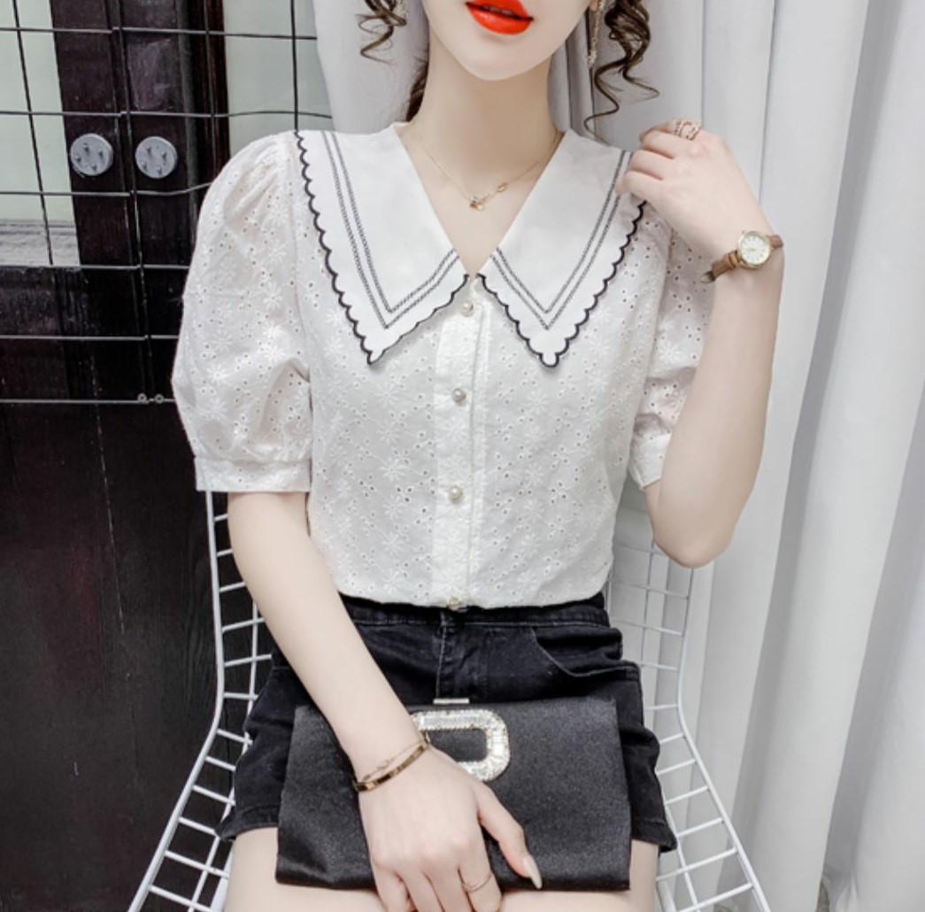 물결 배색 라인 빅카라 삥줄 레이스 퍼프소매 플라워 펀칭 코튼 면 화이트 여름 블라우스 - 상품 이미지