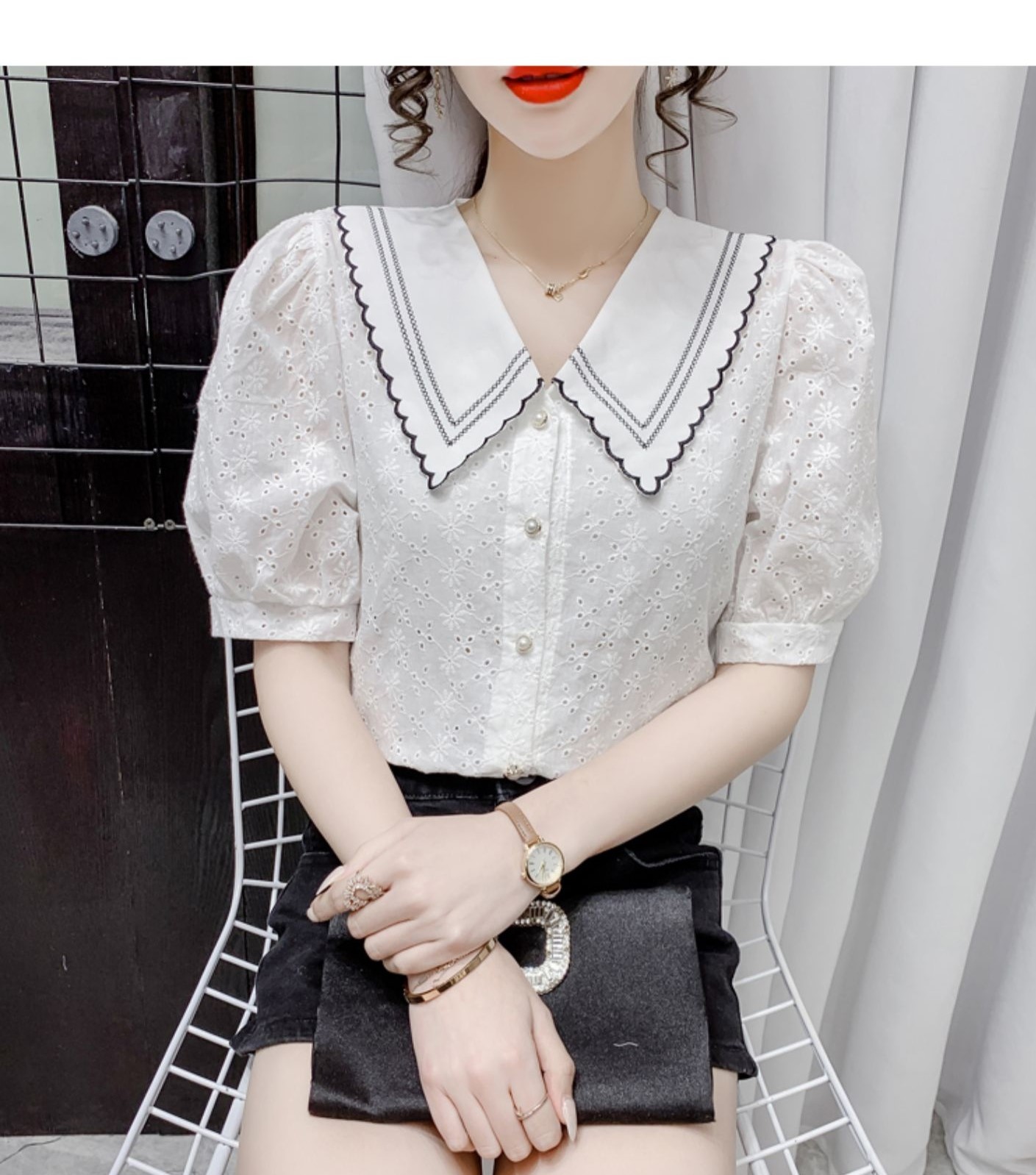 물결 배색 라인 빅카라 삥줄 레이스 퍼프소매 플라워 펀칭 코튼 면 화이트 여름 블라우스 - 상세 이미지 3