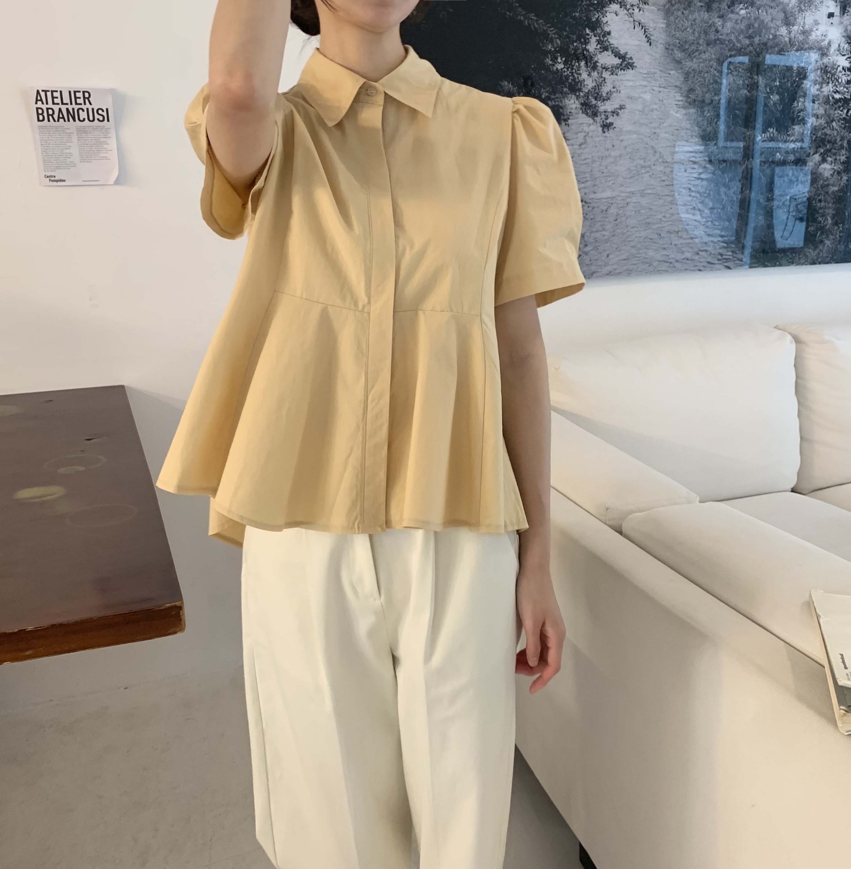 타미 퍼프 뒷주름 플리츠 셔츠 셔링 반팔 카라넥 언발 플리츠 퍼프 블라우스(4color) 이미지 4