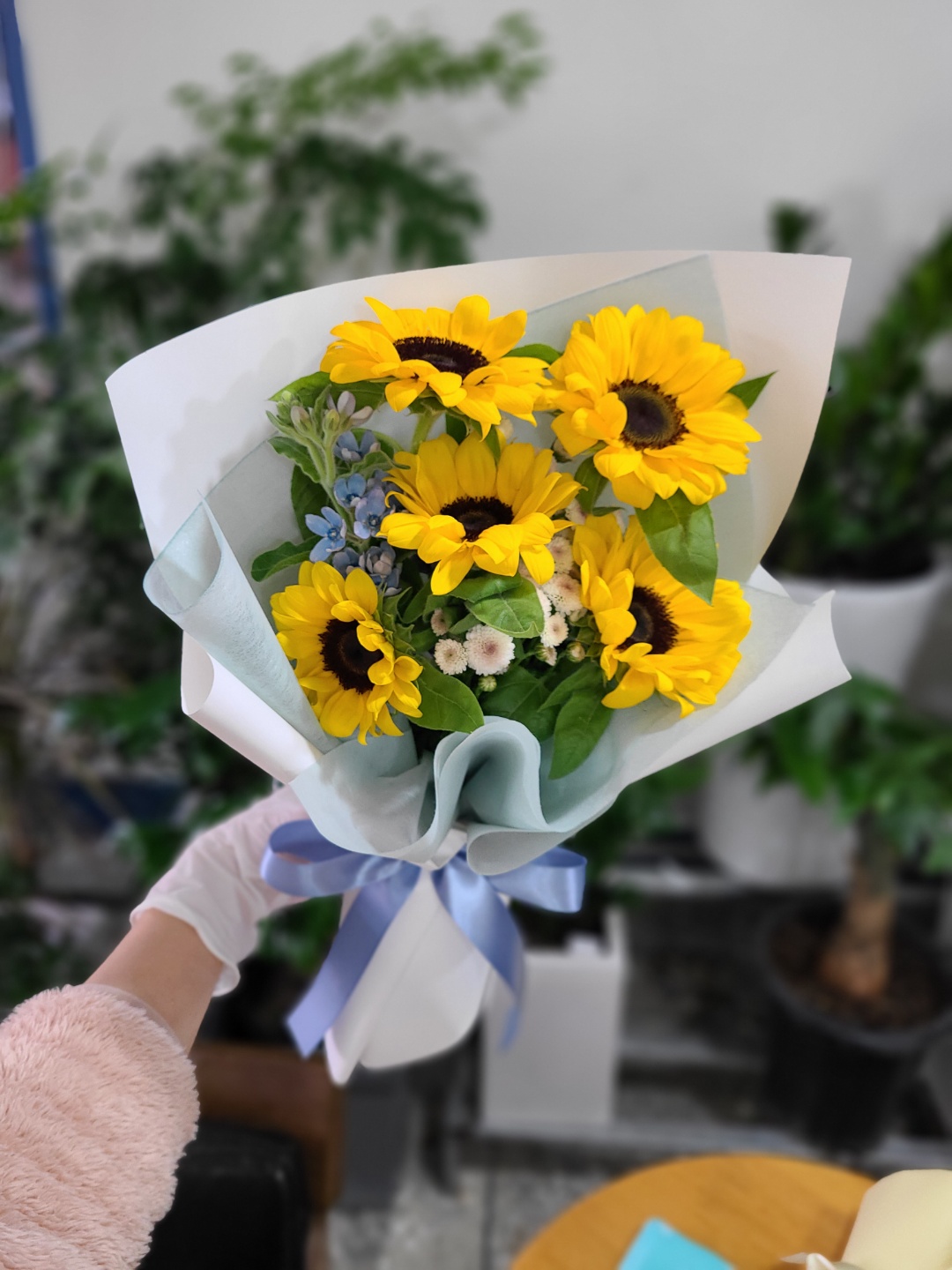 해바라기 생화 꽃다발 배달 한단 화훼농가 꽃배송 꽃농장 꽃구독 여자친구 기념일 택배 - 상세 이미지 2