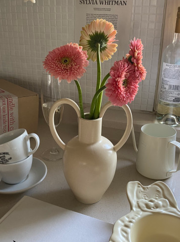 인테리어 소품 오브제 화병 vase 꽃병 하트 베이스 - 상품 이미지