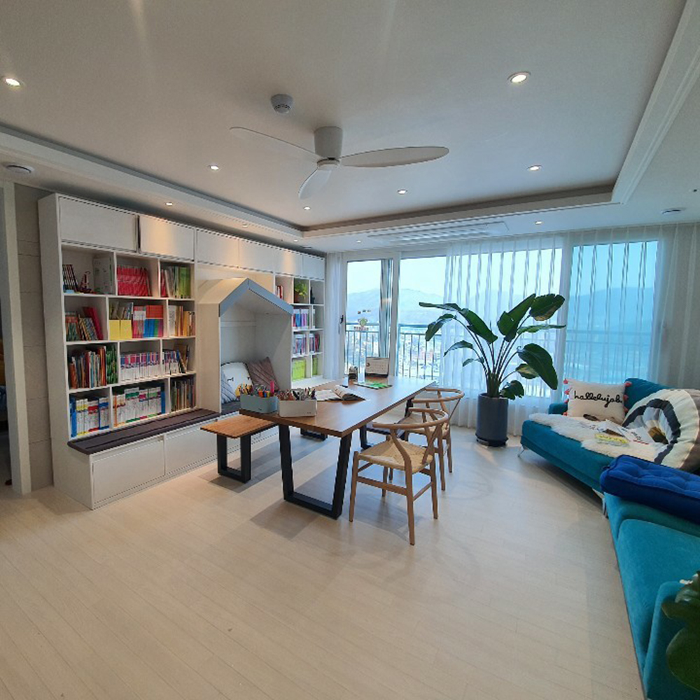 옐로우라이트 오크우드슬랩 오크 원목 식탁 다이닝 화이트오크 카페 테이블 맞춤제작 스타벅스식탁