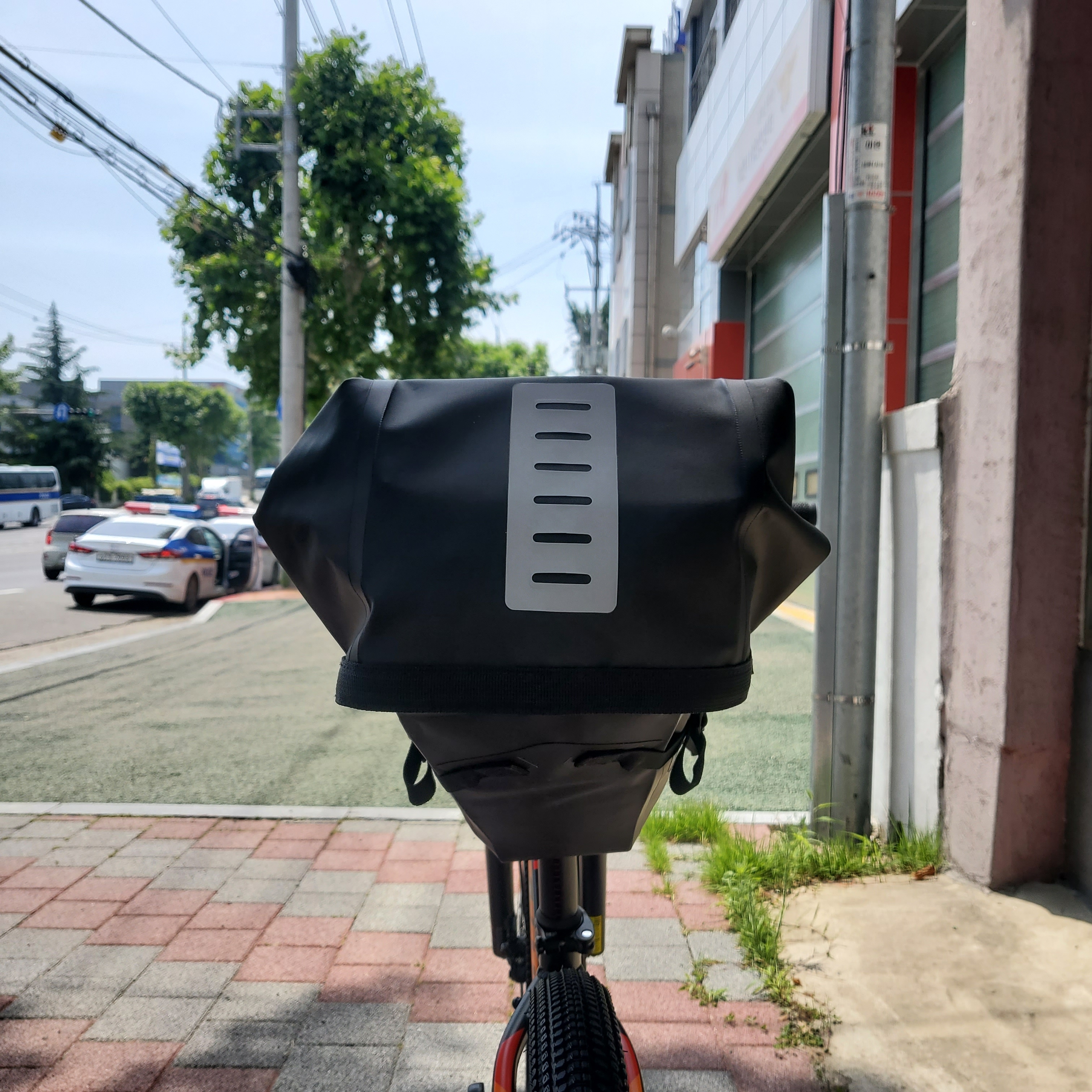 자전거가방 엠모터스 투어 자전거안장가방 6리터 방수 새들백 이미지 8