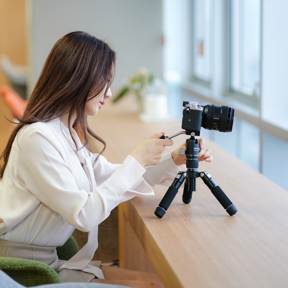 DSLR 미러리스 카메라 여행용 유튜브 글린트 미니 삼각대 GTP-11A - 상세 이미지 4