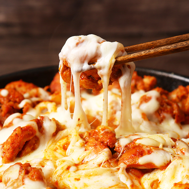 강원도 춘천 양념 닭갈비 1kg (3-4인분) 캠핑음식 국내산 냉장육