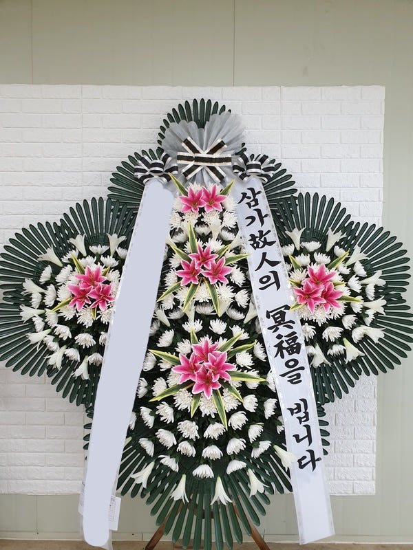 전국 고급 5단 근조화환 가격 추이 Blossomy 전국 고급 5단 근조화환 - 최저가 189,000원