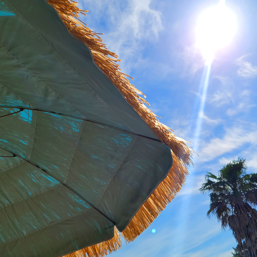 하와이안 2세대 대형 라탄 파라솔 캠핑 밀집 초가 그늘막 비치 야외용 각도조절 받침대