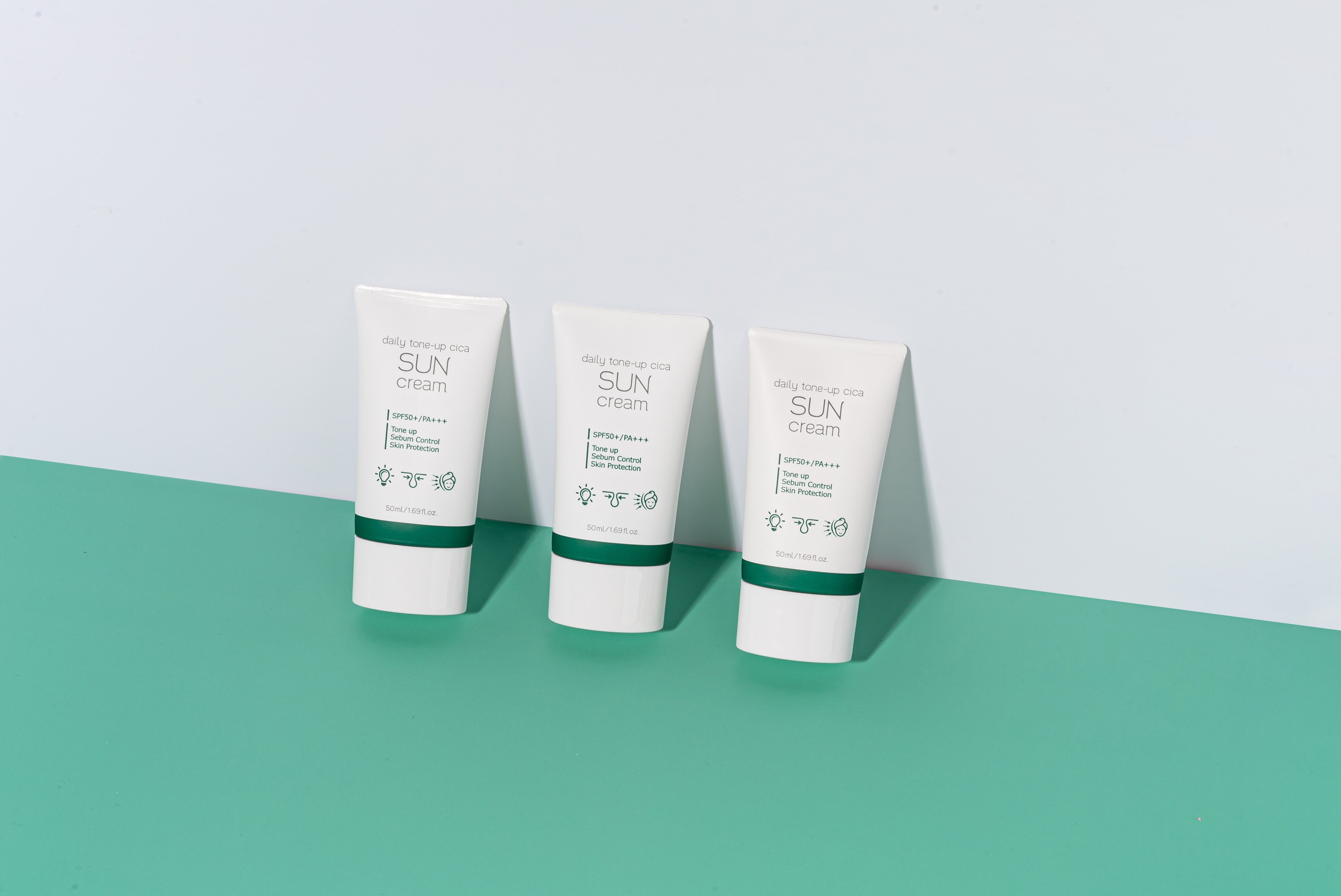 프레티 톤업시카선크림 촉촉한 톤업 썬크림 순위 자외선차단제 50ml, 1개 이미지 2