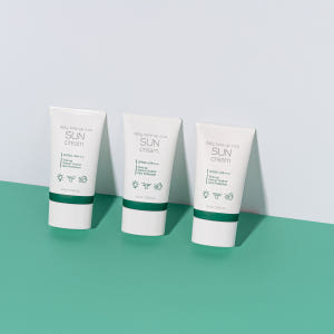프레티 톤업시카선크림 촉촉한 톤업 썬크림 순위 자외선차단제 50ml, 1... 솔직 후기 | 피부 타입별 분석 - 상품 이미지 2