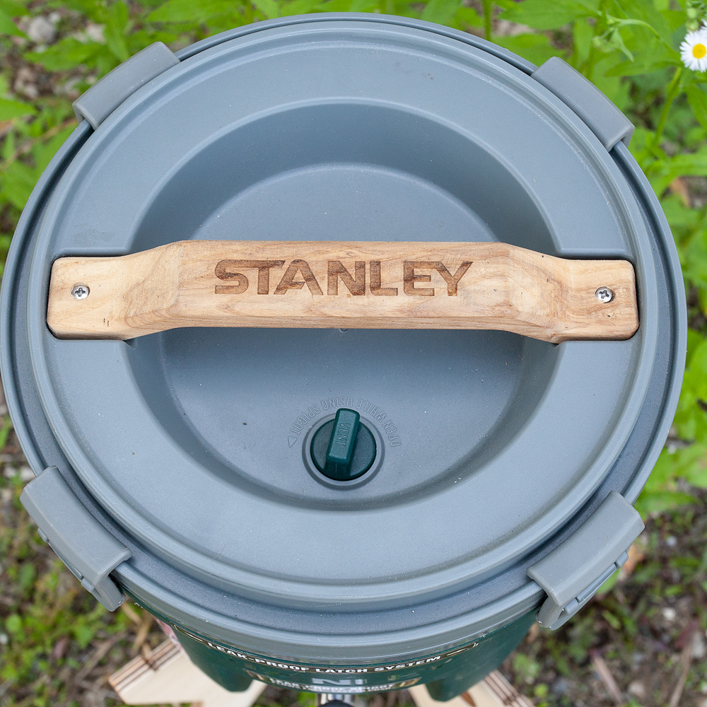 크림몬스터2 스탠리 워터저그 받침대 물통 거치대