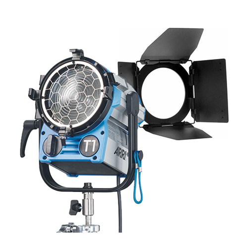 ARRI True Blue T1 (L3.39610 D)