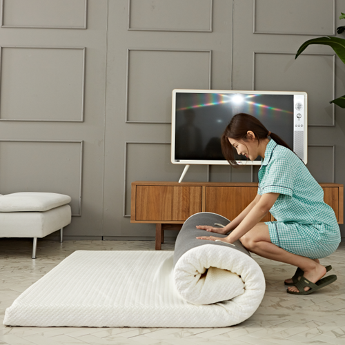 엄마품 푹신한 접이식 토퍼 거실토퍼 바닥 침대 기절 수면매트 SS