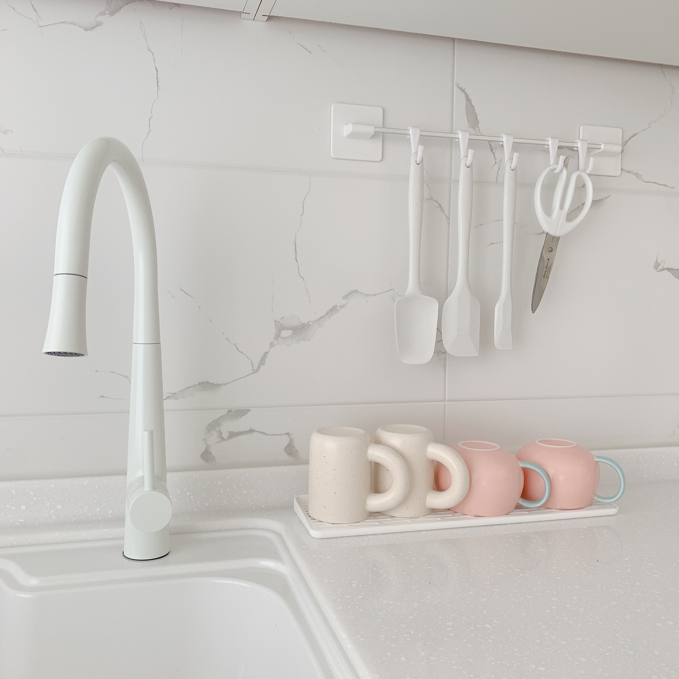 물빠짐 컵주방 트레이 (소) 식기건조대 살림공간